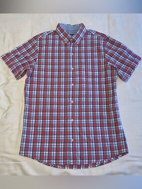 Men’s M IZOD Short Sleeve Pink White and Blue Plaid Button-Down Shirt